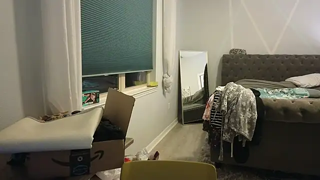 TheConfidentialClub online show from January 18, 1:19 am