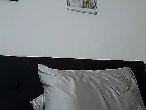 PerroDemonioHot online show from March 29, 6:30 pm