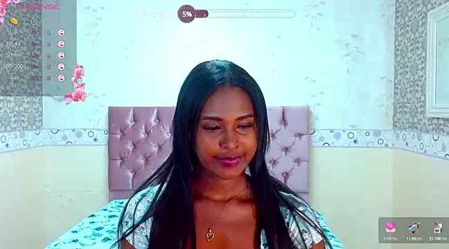 Snapshot of YessicaCruz chatting on January 17, 2:39 am YessicaCruz online show from January 17, 2:39 am