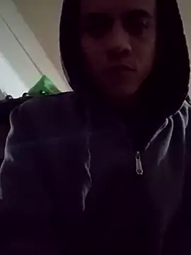 Snapshot of boyvergon chatting on January 15, 6:54 am boyvergon online show from January 15, 6:54 am