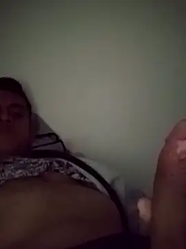 Snapshot of boyvergon chatting on February 26, 4:25 am boyvergon online show from February 26, 4:25 am