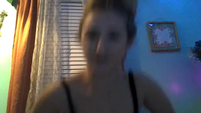 hunybunz69 online show from March 2, 8:05 am