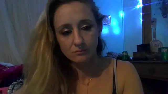 hunybunz69 online show from March 20, 4:18 am