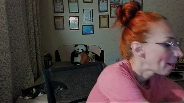 red rocco online show from February 2, 4:54 pm