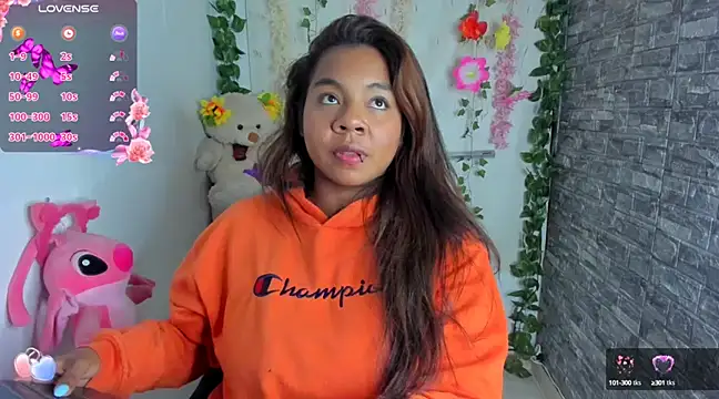 Snapshot of naty_jhonsom_ chatting on March 10, 7:42 am naty jhonsom online show from March 10, 7:42 am