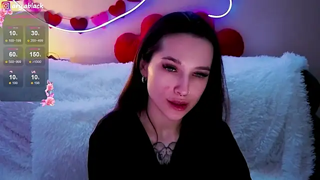 Arya Black online show from February 18, 8:47 pm