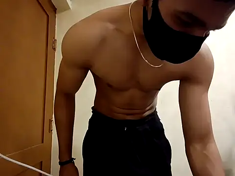 hot hunk boy online show from February 10, 6:56 pm