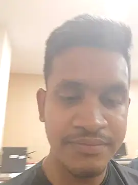 xx54362 online show from March 13, 8:32 pm