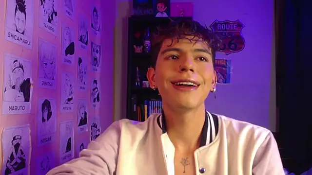 Mickey Magic online show from January 17, 1:36 am