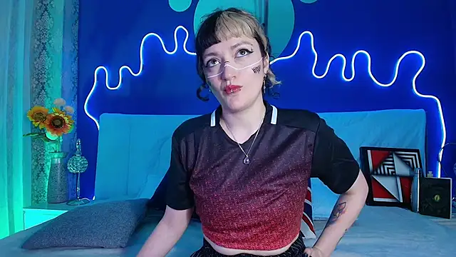 JeanneSabatier online show from May 8, 7:41 pm