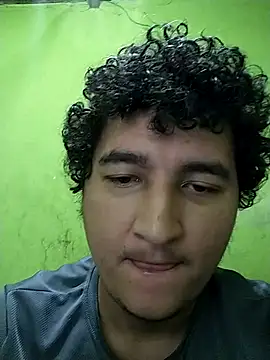 Snapshot of passivofoggozo69 chatting on September 16, 10:16 am passivofoggozo69 online show from September 16, 10:16 am