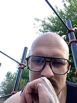 AssHunter4k online show from May 17, 6:22 am