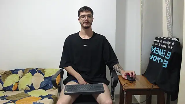 Aleex Miller online show from October 16, 1:28 am