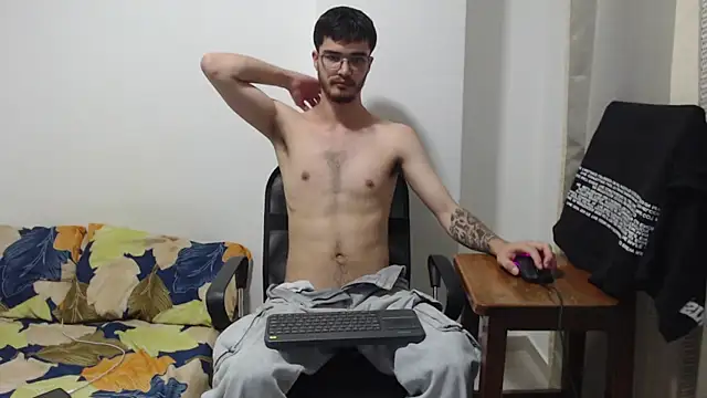 Aleex Miller online show from October 29, 12:24 am