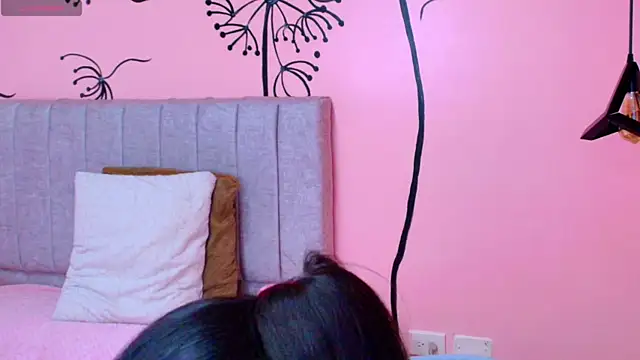 Connie Bell online show from September 19, 7:25 pm