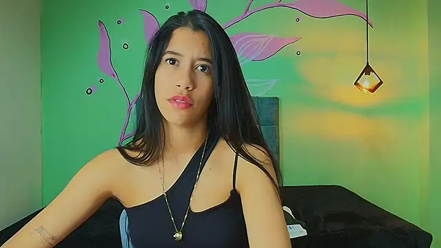 Connie Bell online show from December 5, 8:01 am