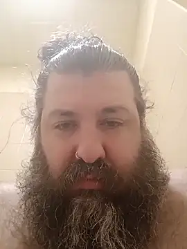 Snapshot of catullo14 chatting on April 4, 1:37 am catullo14 online show from April 4, 1:37 am