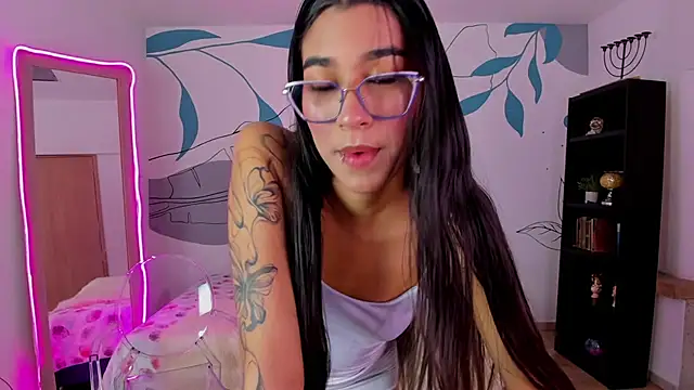 Snapshot of Dana_Paula chatting on October 25, 11:51 am Dana Paula online show from October 25, 11:51 am