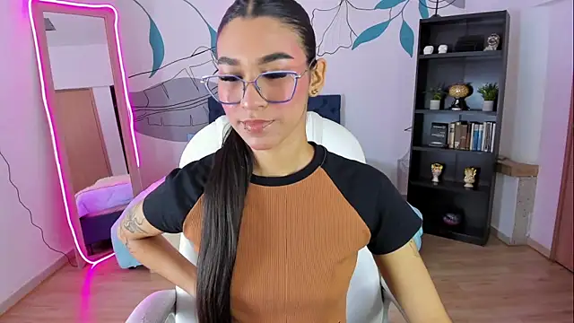 Dana Paula online show from December 22, 11:40 am