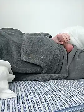 Snapshot of Paolo7619 chatting on January 30, 1:21 pm Paolo7619 online show from January 30, 1:21 pm