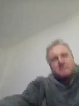 Snapshot of Paolo7619 chatting on March 5, 9:04 pm Paolo7619 online show from March 5, 9:04 pm