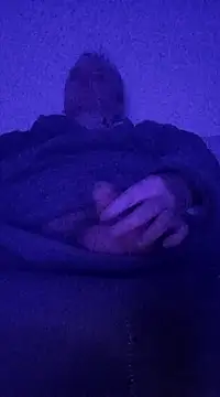 Snapshot of Paolo7619 chatting on March 16, 3:47 am Paolo7619 online show from March 16, 3:47 am