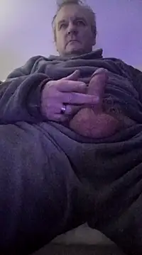 Snapshot of Paolo7619 chatting on March 19, 9:05 pm Paolo7619 online show from March 19, 9:05 pm