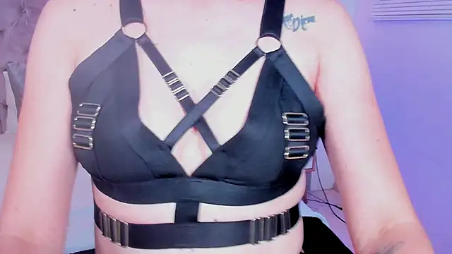 Snapshot of ana_liebert chatting on January 30, 3:08 pm ana liebert online show from January 30, 3:08 pm