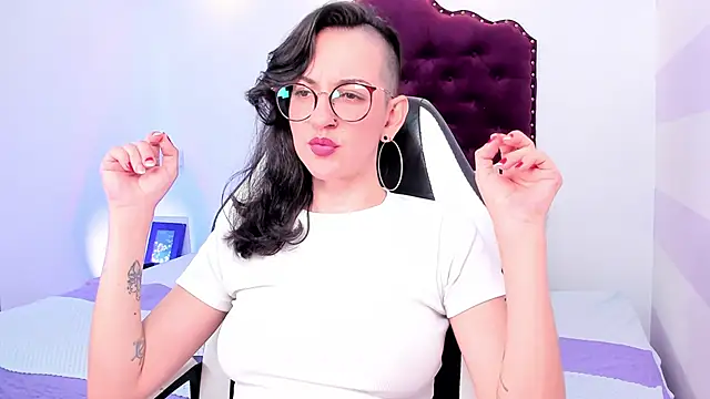 Snapshot of ana_liebert chatting on February 12, 3:16 pm ana liebert online show from February 12, 3:16 pm