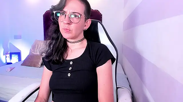 Snapshot of ana_liebert chatting on March 3, 12:27 pm ana liebert online show from March 3, 12:27 pm