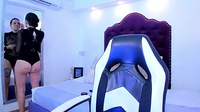 Snapshot of ana_liebert chatting on March 4, 12:12 pm ana liebert online show from March 4, 12:12 pm