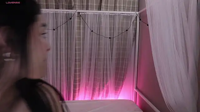 camilapersy online show from January 17, 12:43 pm