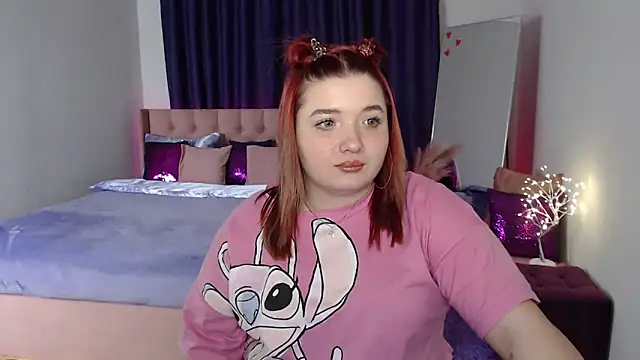 Snapshot of StasyNickols chatting on March 18, 1:00 am StasyNickols online show from March 18, 1:00 am