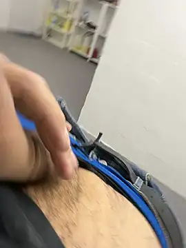 Snapshot of Diegoalejandro0Oo chatting on January 17, 10:13 pm Diegoalejandro0Oo online show from January 17, 10:13 pm