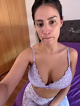 Putitatease online show from October 4, 3:21 pm