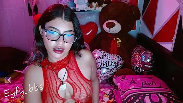 Snapshot of Eyfy_bbs chatting on February 16, 8:44 pm Eyfy bbs online show from February 16, 8:44 pm