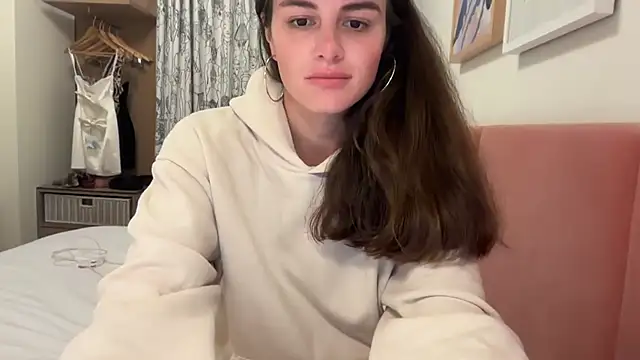 graciesmith27 online show from May 10, 12:05 am
