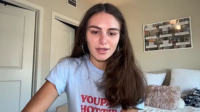 graciesmith27 online show from May 19, 6:25 pm