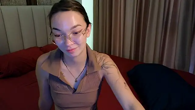 SusannJohnson online show from May 15, 11:34 pm