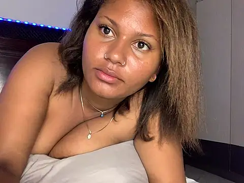 madell online show from May 10, 1:33 am