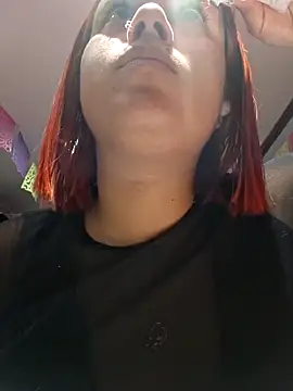 Snapshot of Sophie_new25 chatting on October 8, 11:19 am Sophie new25 online show from October 8, 11:19 am