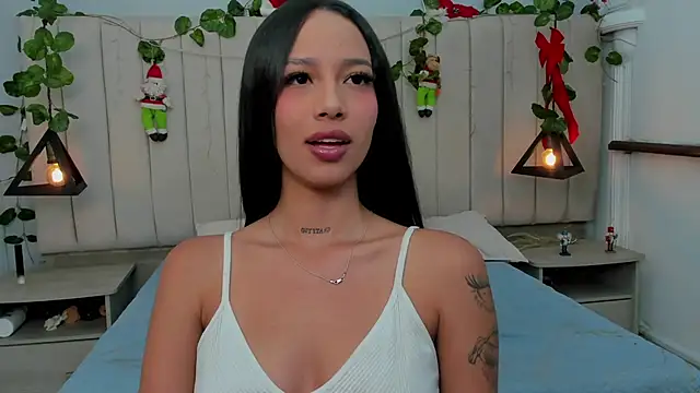 Paulina Lopezz online show from December 15, 9:52 pm