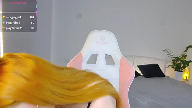 GiKarerra online show from November 29, 9:18 pm