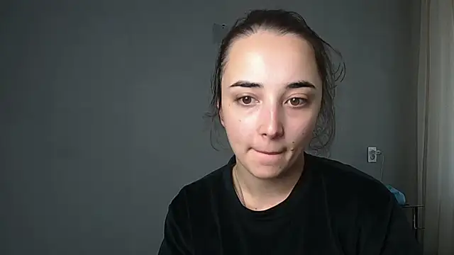 Snapshot of Eva_Gloryy chatting on October 19, 11:22 am Eva Gloryy online show from October 19, 11:22 am