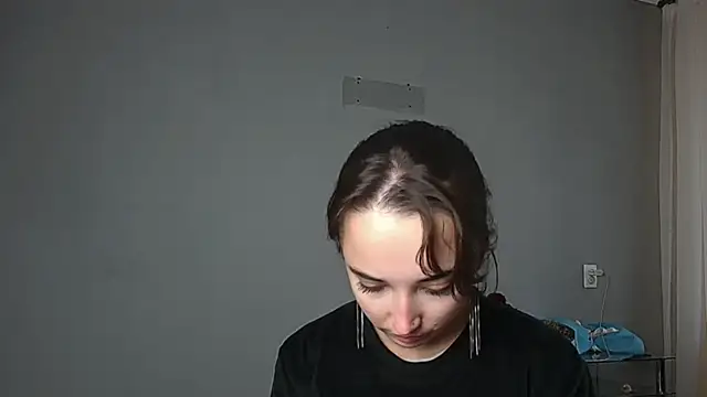 Snapshot of Eva_Gloryy chatting on October 20, 12:16 pm Eva Gloryy online show from October 20, 12:16 pm