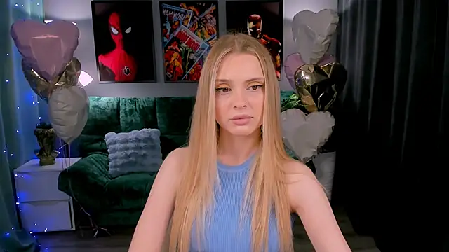 Snapshot of JinxTonks chatting on March 10, 6:46 pm JinxTonks online show from March 10, 6:46 pm