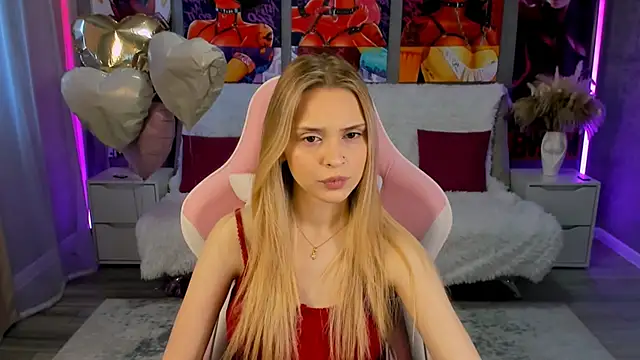 Snapshot of JinxTonks chatting on March 27, 8:20 am JinxTonks online show from March 27, 8:20 am