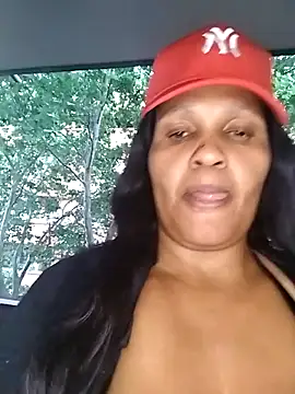 bubblendz1988 online show from November 8, 3:34 pm