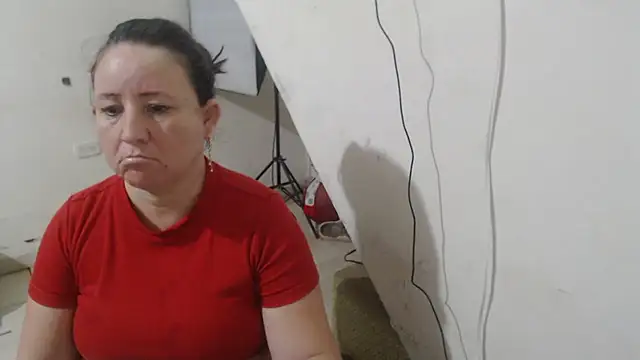 Yohis Kiut25 online show from December 2, 1:00 am