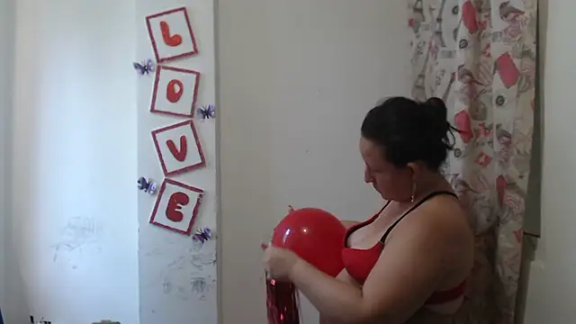 Yohis Kiut25 online show from February 13, 5:31 pm